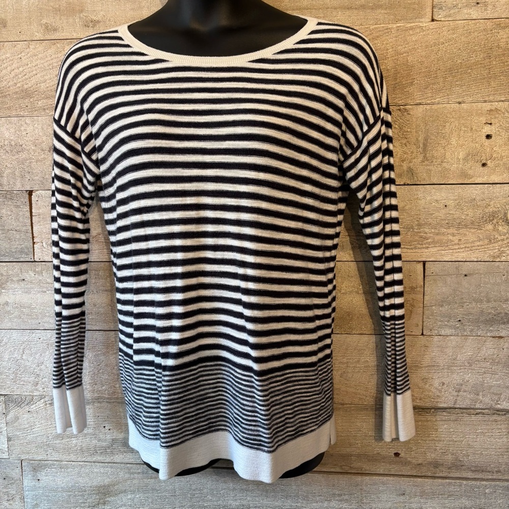 Loft women’s black and white striped long-sleeved sweater in size large